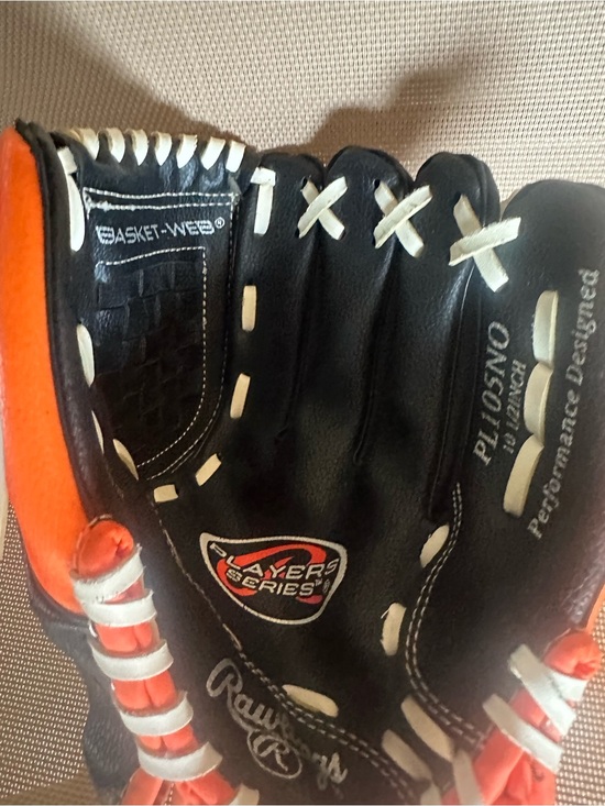Rawlings Other - Rawlings Black and Orange Youth Baseball Glove - Players Series